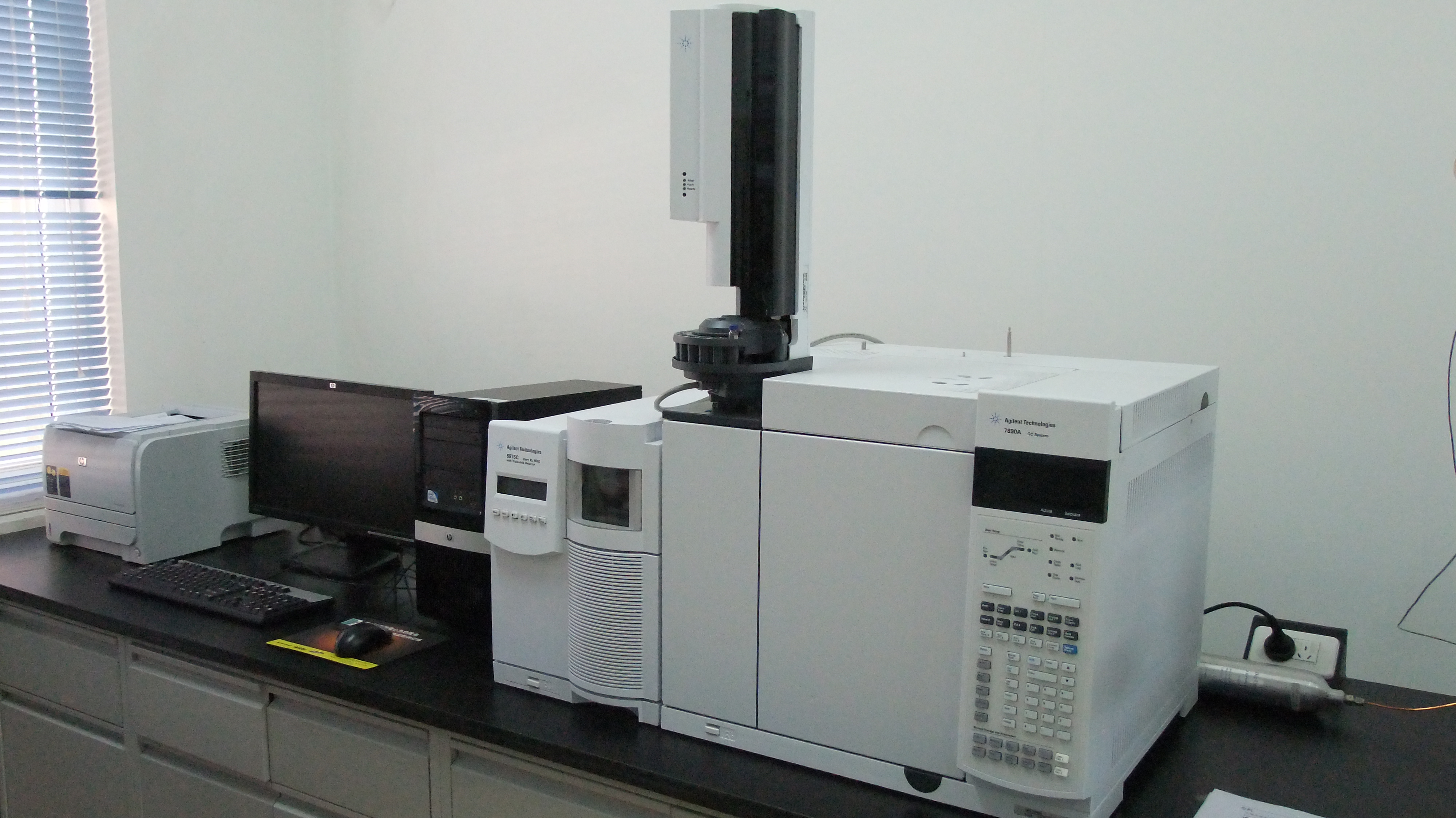 Agilent 5975C 气质联用仪.jpg